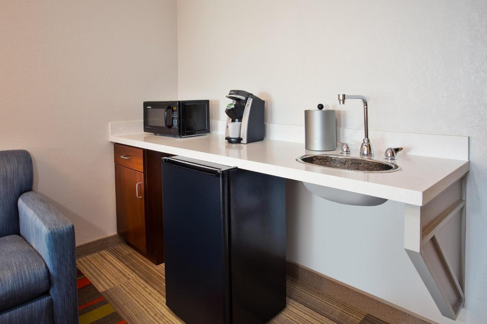 Holiday Inn Express Hotel&Suites Rochester Webster, an IHG Hotel Buitenkant foto